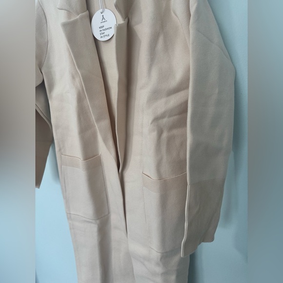 Women's Cream cardigan - Picture 5 of 6